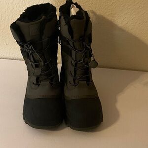 All in Motion Black and Dark Gray Kids Boots